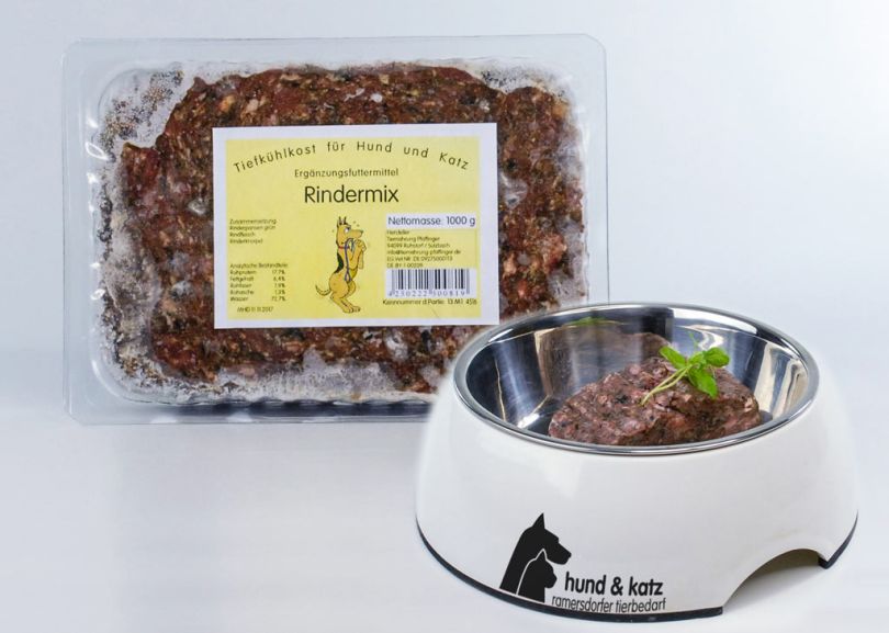 Rindermix 500 g im Oktober Angebot bei Hund und Katz